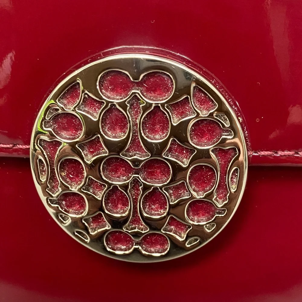 Coach chic red